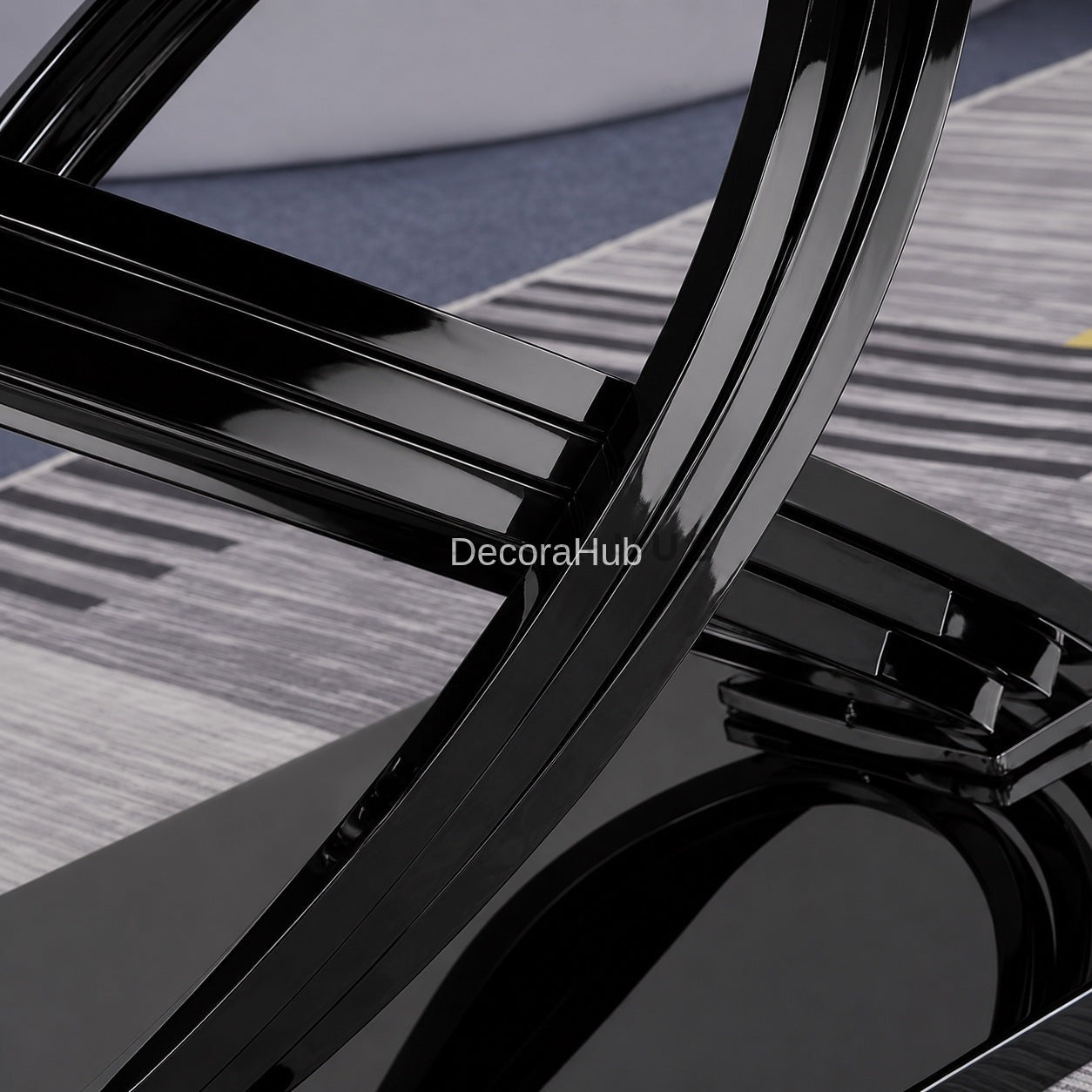 Kapil Centre table With Black Base