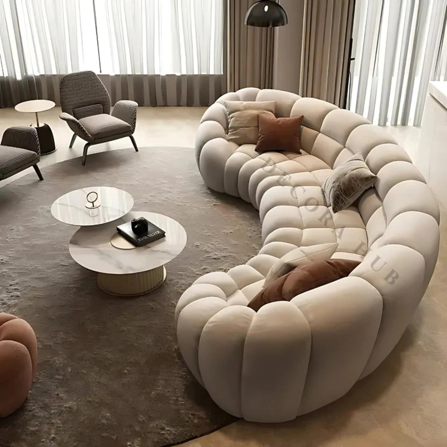 Luxurious Sofa With Velvet Upholstry