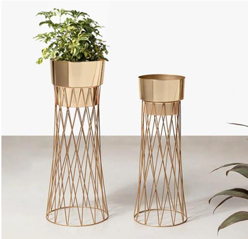 gold plant pot with legs Mesh Base Classic Gold Planter – DecoraHub