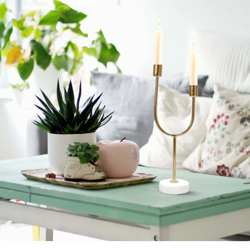 Dual Arc Metal Candle Holder