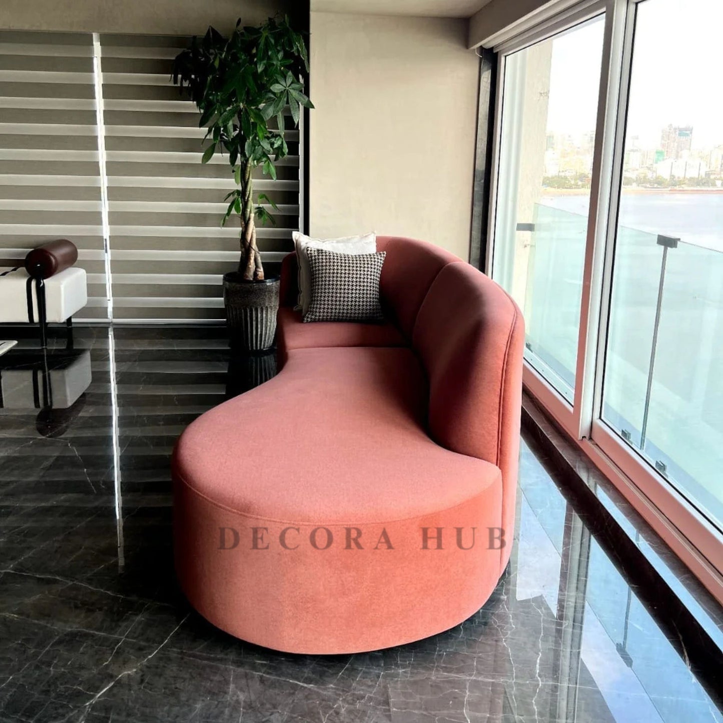 Luxury Curved Sofa With Pink Velvet Upholstry