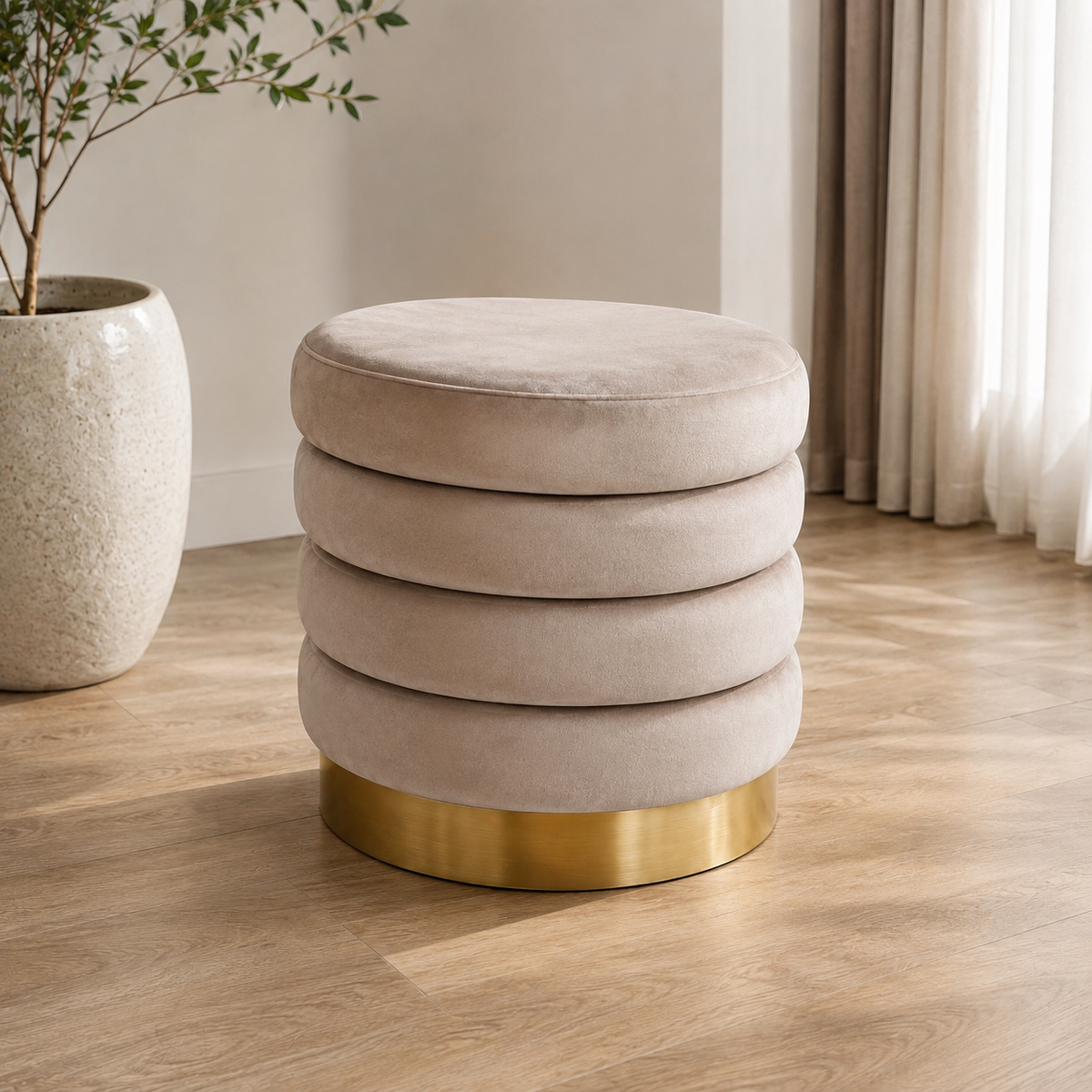 Luna Aurelia Ottoman