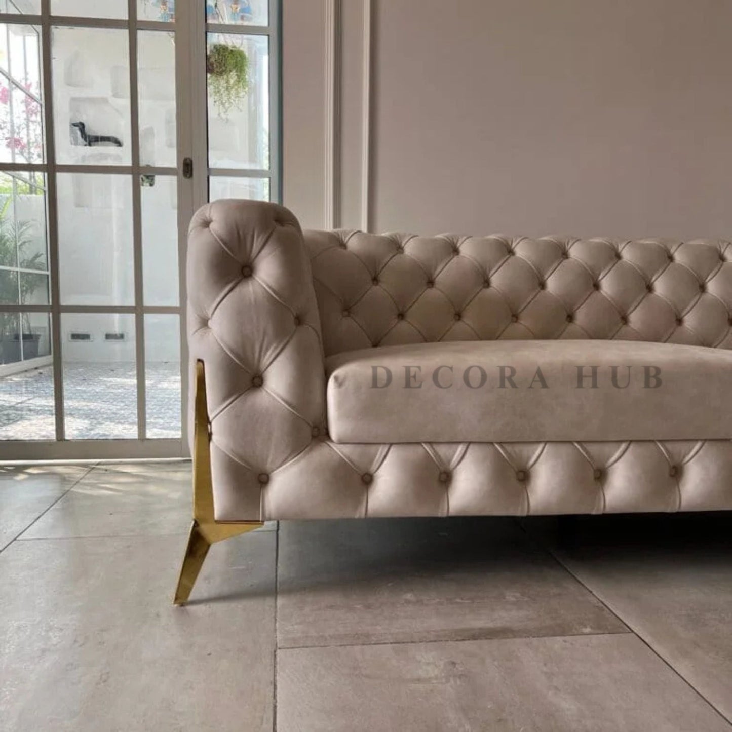 Chester Field Sofa with Metal Legs