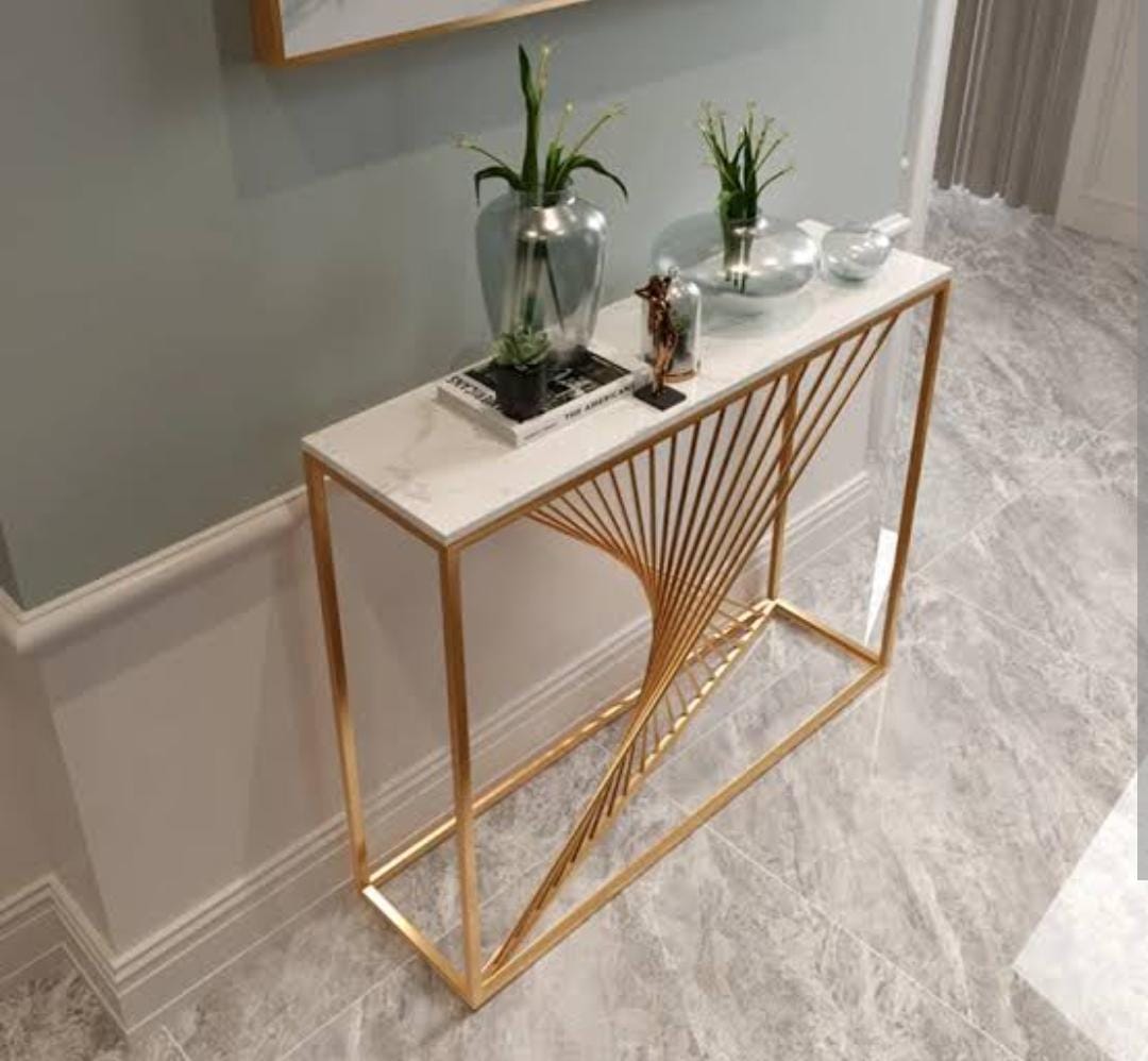 Splendid White Marble Top Console Table