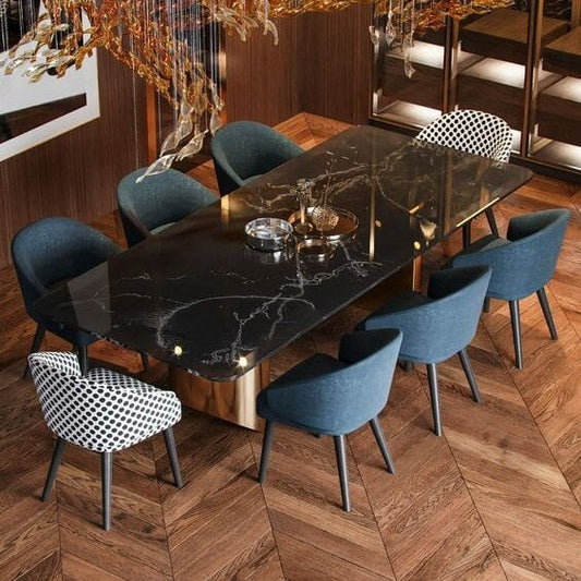 Noble Luxurios Dining Table