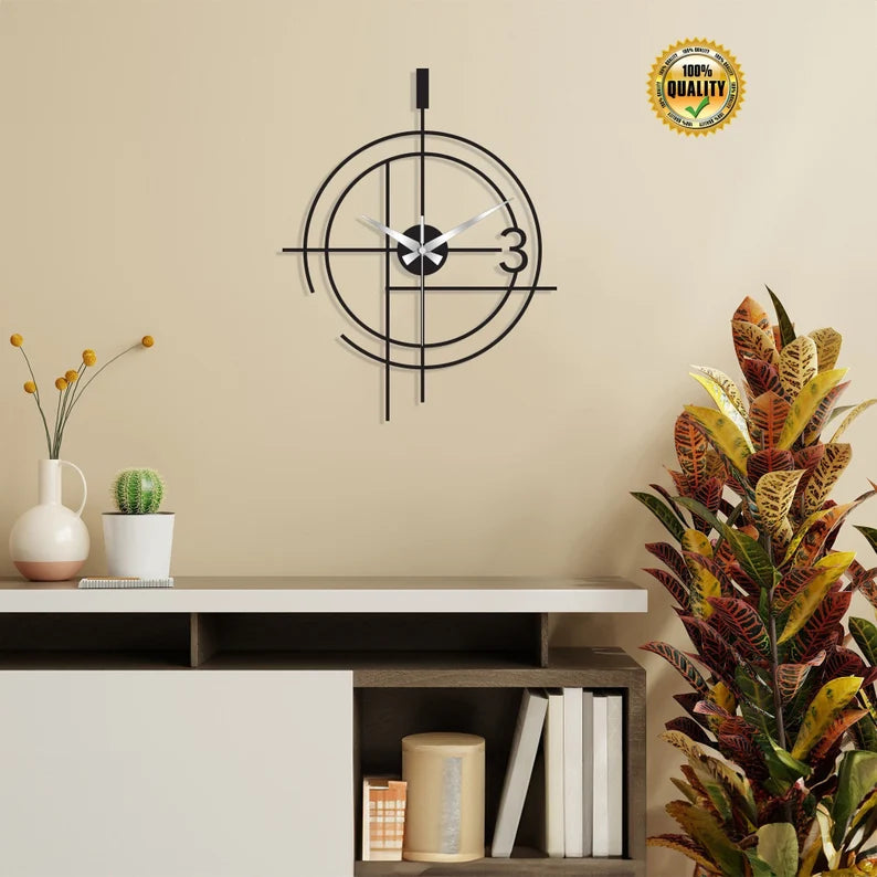 Luxurious Living Room Wall Clock