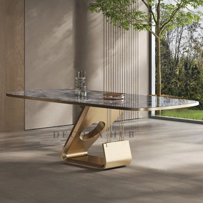 The Imperial Luxurious Dining Table – detail view